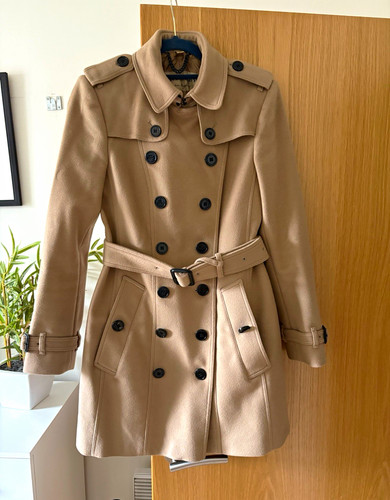 Burberry london england beige - london,