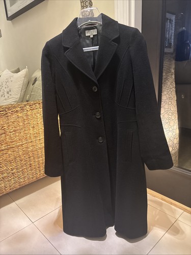 Marks spencer black single - &,